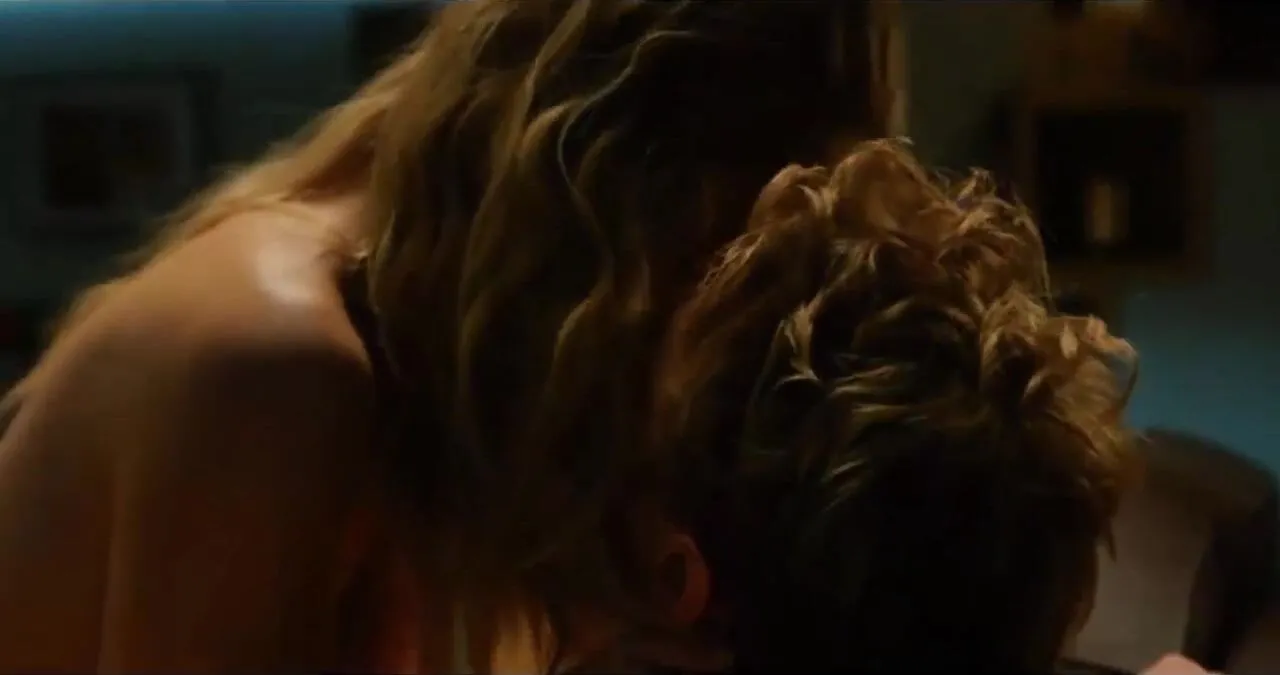 Porn Sydney Sweeney - Sex Scene from The Voyeurs (2021) Video