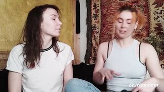 Ersties - Lesbische Squirting-Action mit Inanna und Zora aus Berlin