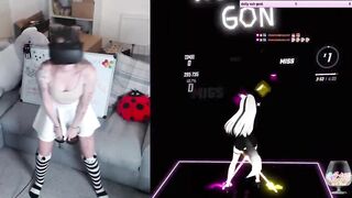GAMER ANGEL GETTING BANGED BY A NICE-LOOKING BEAT SABER MAP