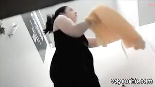 Obese female changed in the changing room and got spied