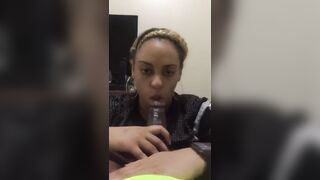 Light Skin Thicc Gives Head (Black Amateur)