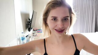 Risky public oral pleasure in the gym. Fast cum. Cumwalk with Californiababe