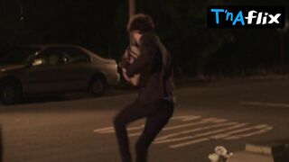 Katherine Langford Underclothing, Lesbo Scene in 13 Reasons Why