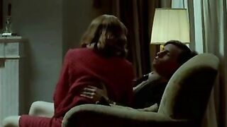 Julianne Moore giving a tugjob