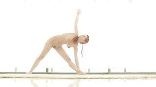 Undressed Yoga - Ariel