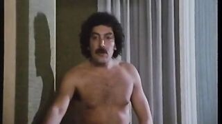 Loch um Loch - Der italienische Stecher (1984)