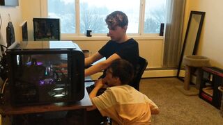 Interrupting my boyfriend playing episode games (This chab makes me cum+Spunk fountain)