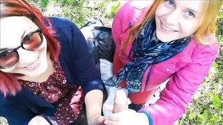 Public 3some at the Сity Park: Stranger joined a Blow job