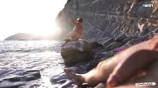 DONG FLASH on a nudist beach: Stranger caught me wanking and helped me cum