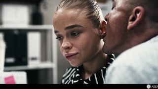 Lascivious Golden-haired Gets Her Fantasy Interview Boss Freezes Time And Bangs Candidate - Cum In Twat TRAILER