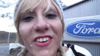 Zum.. Backshop mit Wichse in der Fresse! Cumwalk!