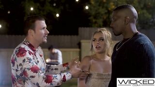 Steaming 3some With Inked Brunette hair Eating Sexy Twat