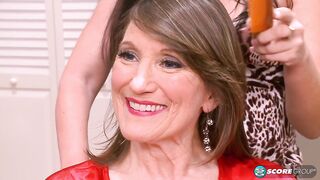 GILF Donna Davidson Goes All The Way