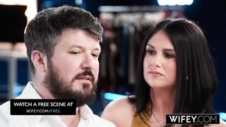 WIFEY Hubby Watches As His Lustful Wife Sienna Rae Gets Double Permeated In Front Of Him