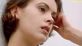 Alyssa Milano And Charlotte Lewis In Nature's Garb Lesbian Sex In Embrace of the Vampire