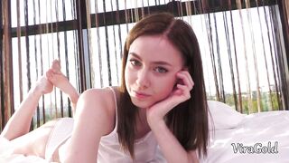Первый Анал eighteen-летней Красотки Весом Всего 40 кг с Отчимом