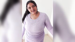 Real estate agent sells her cunt