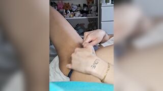 Angels masturbates untill climax after waking up