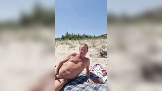 Live sex show recording, nudist beach, mobile version 4K, tgirl girlfriend and cis man19.05.2025 5