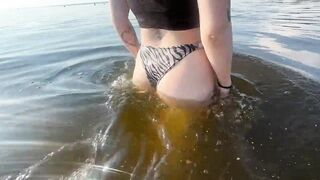 Wow! Met my stepsister at the beach, teased in the cabin and ended up having coarse sex at home