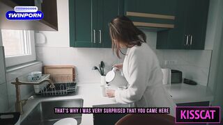 Step son's ally screw his recent step mamma during the time that phone talking in share daybed