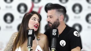 Sara Blond in the spicy room of the Argentine ELO PODCAST - FULL INTERVIEW