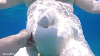 OMG! Pervert voyeur filmed and touched me underwater - Curvy German big beautiful woman on livecam whilst swimming in the ocean - Wicked summer vacation vlog