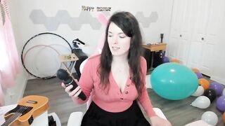 Screwing Machine Livestream Birthday Balloons