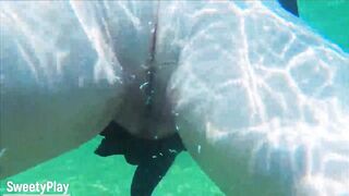 Stranger cum inside me on the beach. Creampie underwater