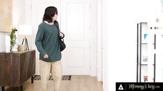 Redhead mother I'd like to fuck Is Caught Exposed