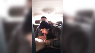 Me olvidé la cartera para pagar el viaje en Uber, me tomé toda su rica lechita