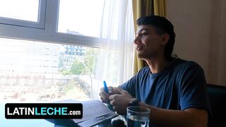 Felipe Hires Julian For Intimate English Lessons But Instead This chab Learns How To Suck Dong