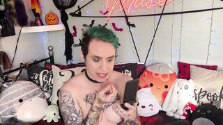 Which Lipstick Is The Most excellent For Blowjobs?