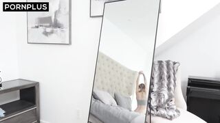 Large Weenie Makes Cum Bitch's Screw Gap Erupt!