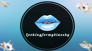 Shy, Yielding Beauty Picks U Up at a Bar [Audio Roleplay]