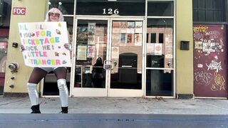 Suzy’s Waitng to blow her favourite band!! Full movie scene on onlyfans!!