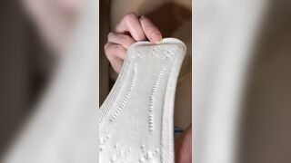 GRWM Можешь кончить на мою прокладку и я прижму ее к писе с твоей спермой!