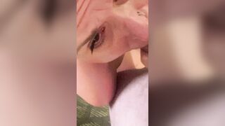 “Put it in my throat” DavesShibari likes to bang Suzy’s Face!!! Yum!!! ????