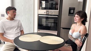 Vecina queda fuera de su casa y le ayudo a que entre... TODA, ft. badvanne (PART 01 of 03)