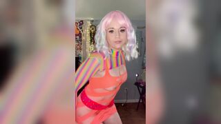 Suzy Wylde “3x times a Lady” Roots Of Creation