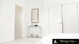 MAMA'S MALE - Pervert Honey Reyna Belle Wishes To See Boyfriend Cheat With Stepmom Alexis Malone