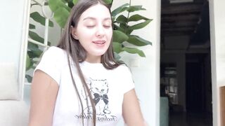 Little Step Sis Give Me Her Vagina For Bang So I Aid With Clean But I Unintentionally Creampie Her!