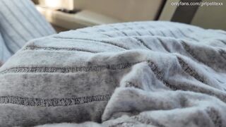 Breasty Stepsister Grinding Sluggishly on Ramrod