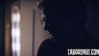 Kinky Teen Stepsister Ask Stepbrother For Double Creampie