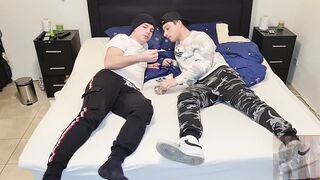 Homosexual boyz Smokin', Jerking off, and Making a Mess on the Ashtray