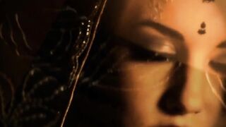 Deva Dassis Abdomen Dancing