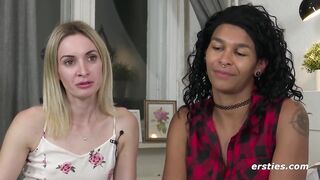 Ersties - Micky M und Ruths lesbischer Spaß mit Toys