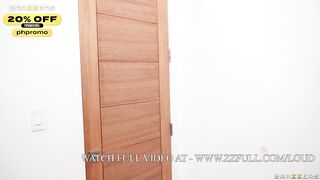 Don't Bang My Vagina, Screw My Booty.Anna Claire Clouds / Brazzers