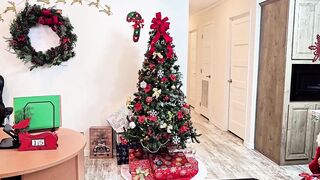 I wank the delivery dude on the chicken salad and eat his load, this guy lick my large corpulent cunt - big beautiful woman car