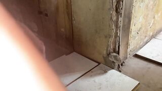 Haciendo una visita en la obra donde trabajo